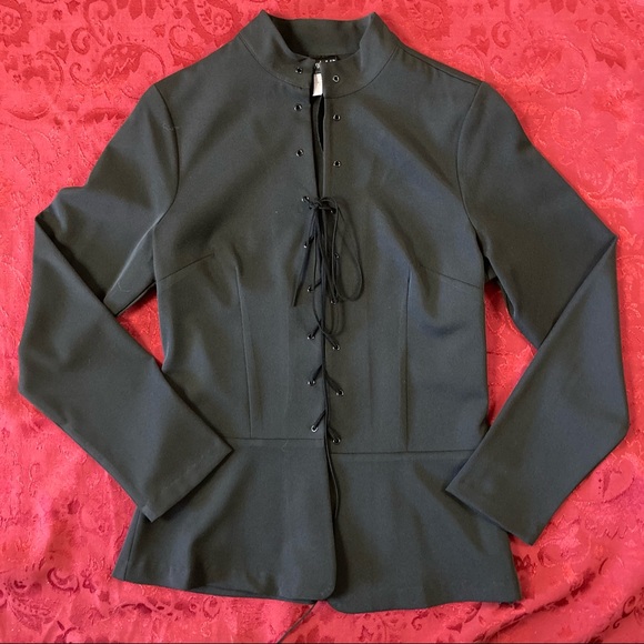 Frederick’s of Hollywood. Size 4. Lace-up Jacket. - Picture 7 of 12